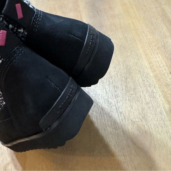 Larroude Vail Winter Boot In‎ Black Tweed and Suede Water Resistant 8.5 - Picture 10 of 14